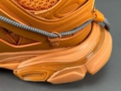 wholesale quality balenciaga track sneaker model no. 138